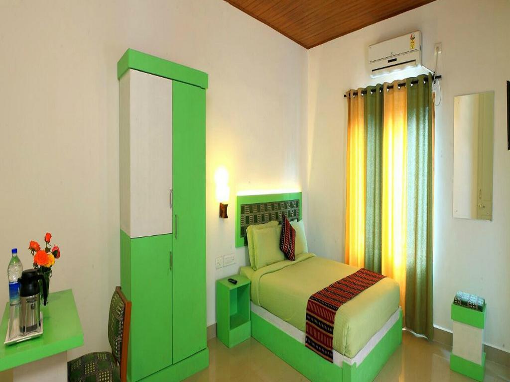 Thekkady Spice Valley Holiday Hotel Текади Екстериор снимка